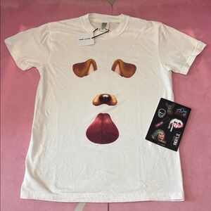 KING KYLIE Exclusive LA Pop Up Snapchat Tee & Stickers sheet